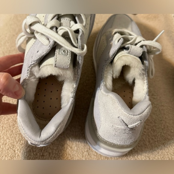 DECKERS X LAB Sneakers 6 - Picture 15 of 16